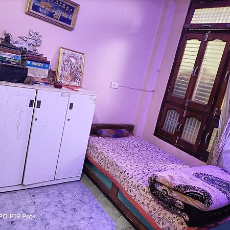 Hotel Shri Ram Sharnam Ayodhya Exteriér fotografie