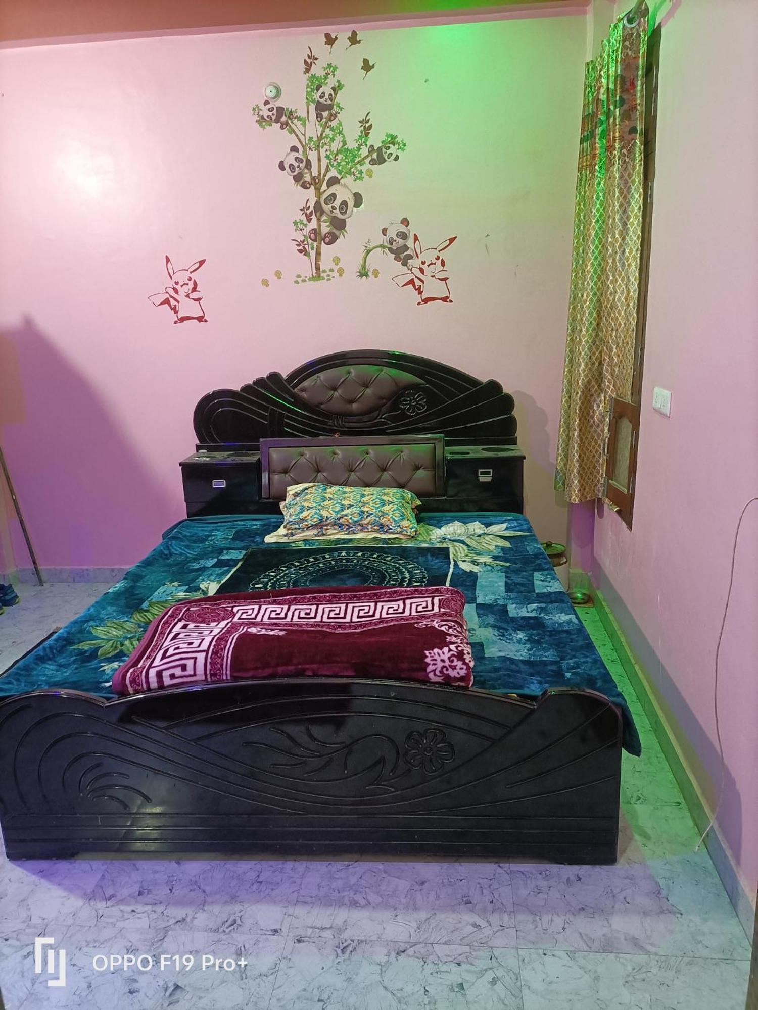 Hotel Shri Ram Sharnam Ayodhya Exteriér fotografie